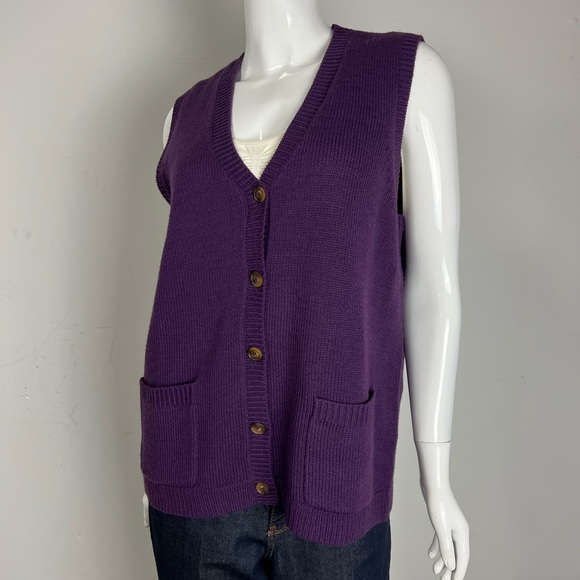 The Tog Shop Knitted Vest Utility Button Sleeveless Jacket With Cargo Pockets - Picture 3 of 8